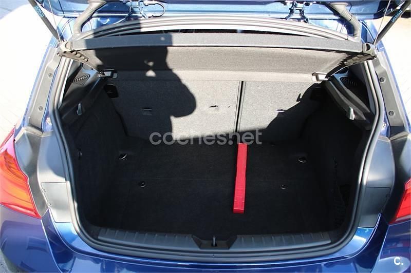 Usado BMW 120 Sport Line 190 CV (139 kW) 2018 Azul Utilitario