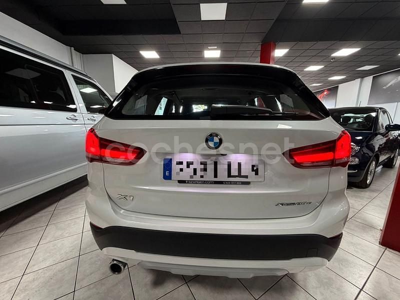 Usado BMW X1 220 CV (161 kW) 2020 Gris / plata SUV