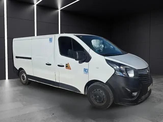 Usado Opel Vivaro Expression 95 HP (69 kW) 2018 Branco Monovolume