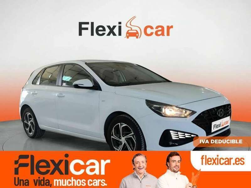 Blanco Usado 2022 Hyundai i30 Berlina | 13.970 € (Precio justo) - Imagen 1/4