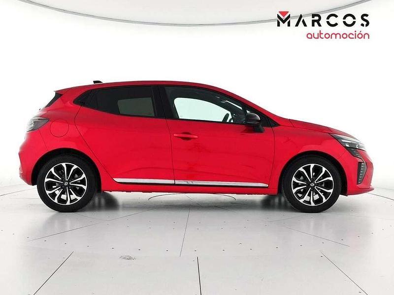 Usado Renault Clio V Techno 101 CV (74 kW) 2025 Rojo Berlina