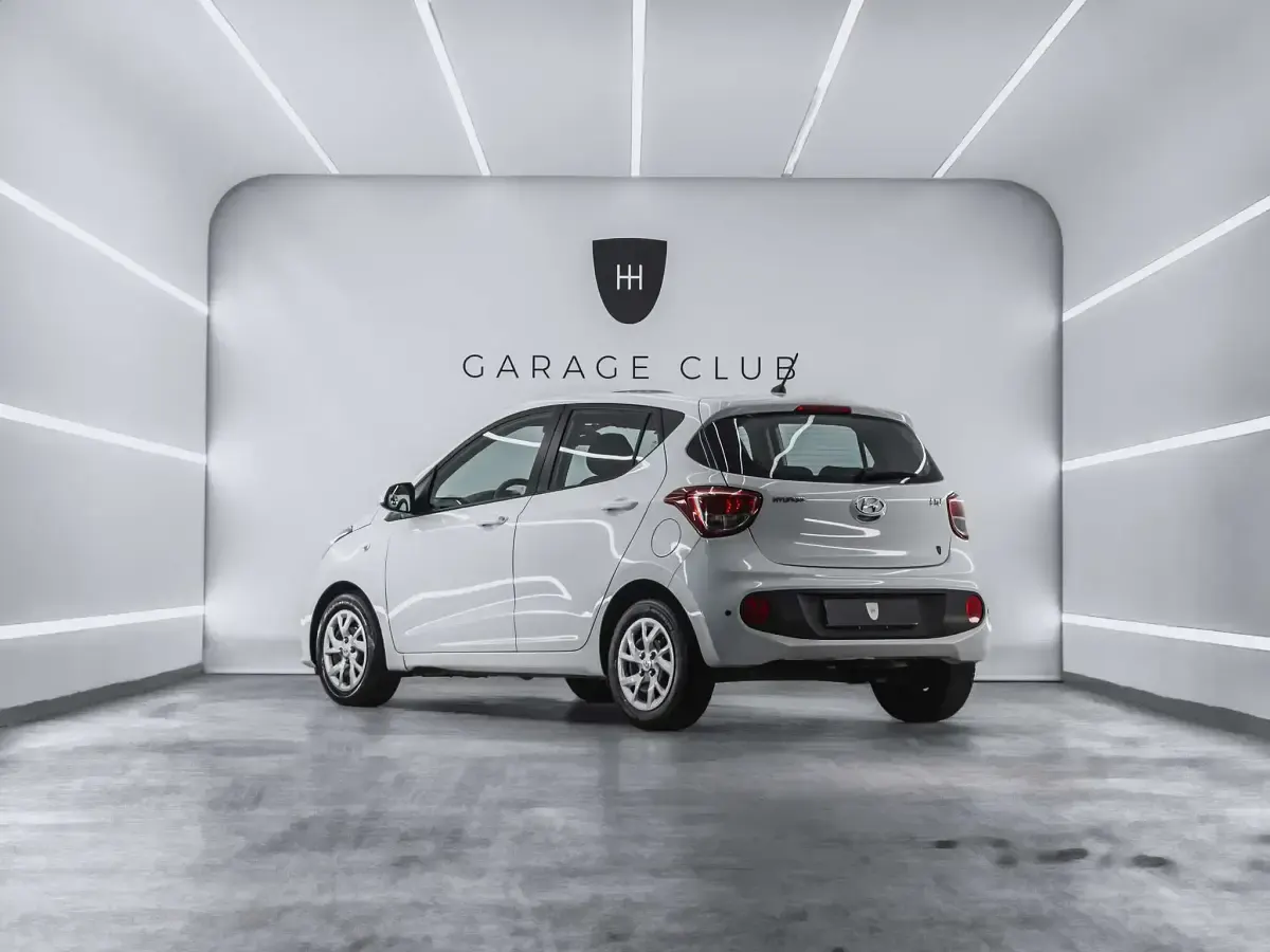 Usado Hyundai i10 87 CV (63 kW) 2017 Blanco Utilitario