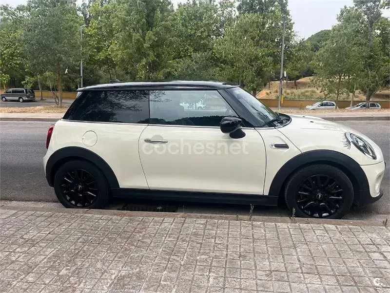 Usado Mini Cooper 136 CV (100 kW) 2020 Beige Utilitario