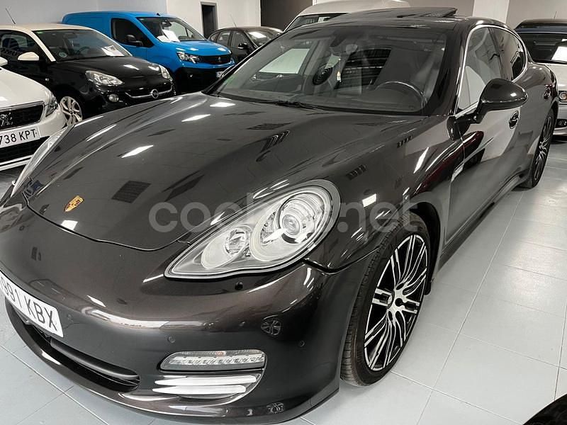 Gris / plata Usado 2010 Porsche Panamera 4S Berlina | 25.900 € (Precio justo) - Imagen 1/4