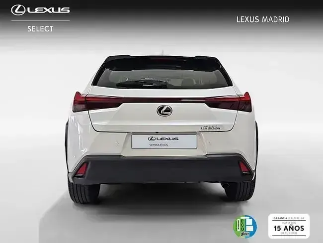 Usado Lexus UX 199 CV (146 kW) 2025 Blanco SUV