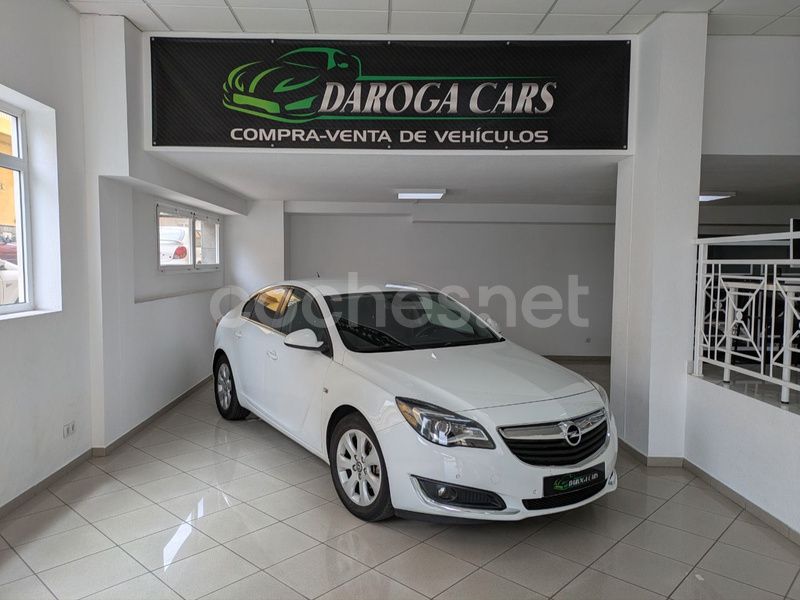 Blanco Usado 2016 Opel Insignia Excellence Berlina | 9990 € (Precio justo) - Imagen 1/4