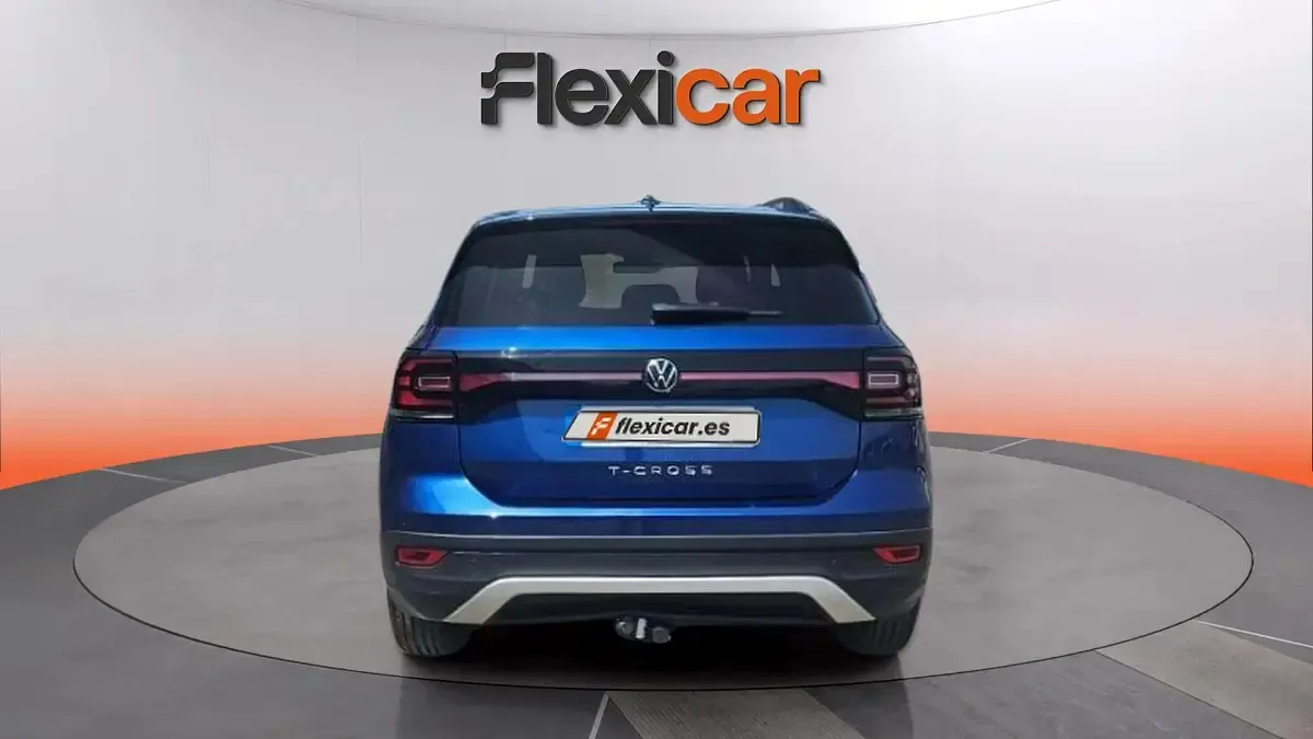 Usado VW T-Cross Advance 95 CV (69 kW) 2021 Azul SUV