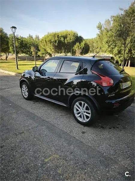 Usado Nissan Juke Tekna 117 CV (86 kW) 2011 Negro SUV