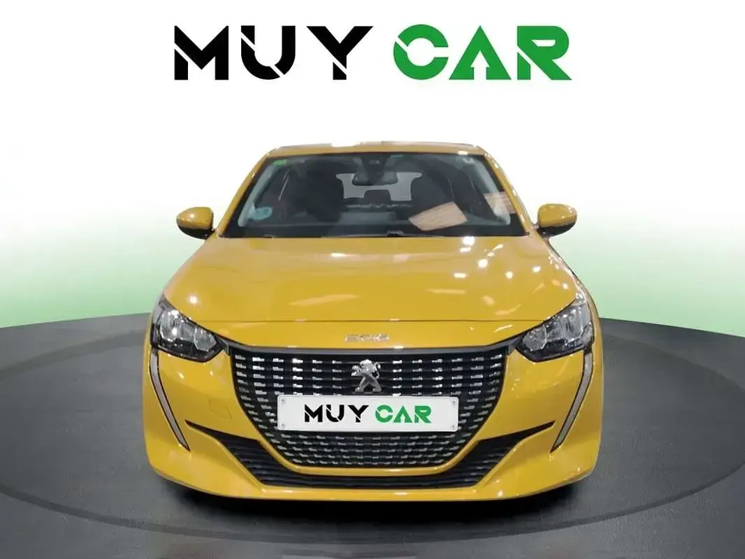 Usado Peugeot 208 Allure 102 CV (75 kW) 2020 Amarillo Utilitario