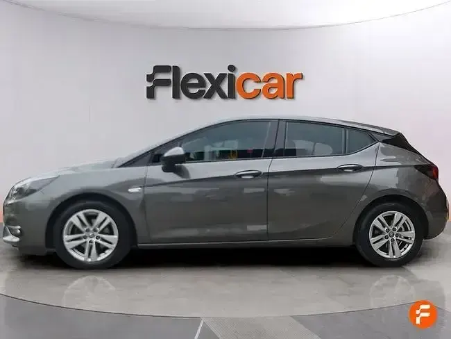 Usado Opel Astra 110 HP (80 kW) 2020 Cinzento Carrinha