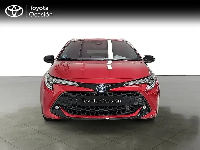 Usado Toyota Corolla Style 180 CV (132 kW) 2022 Rojo