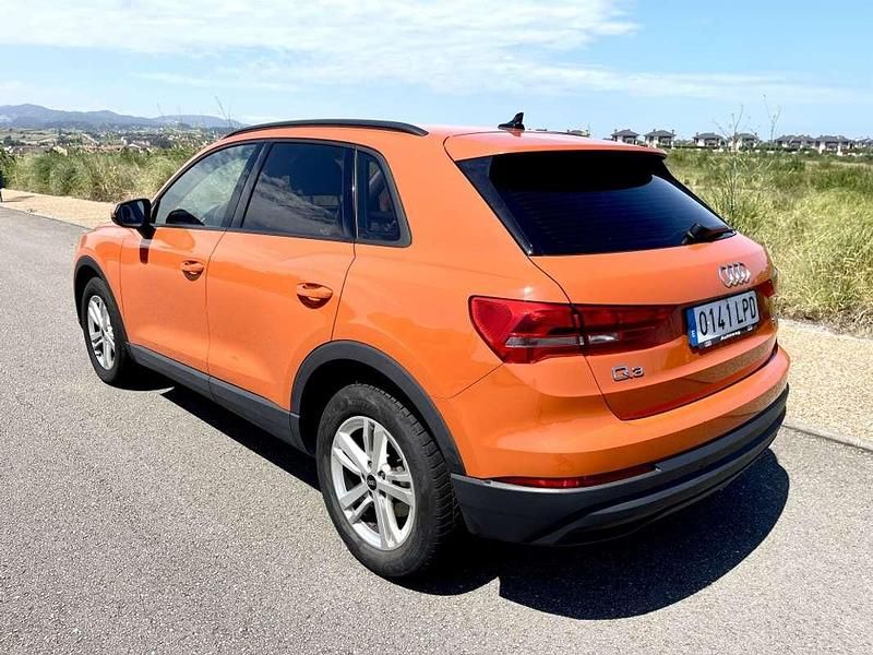 Usado Audi Q3 Advanced 150 CV (110 kW) 2021 Naranja SUV