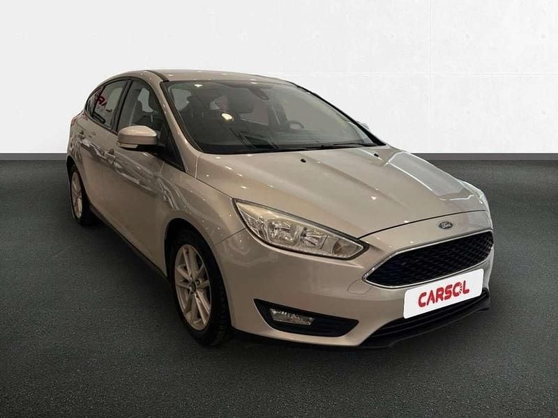 Brugt Ford Focus Trend 99 HK (72 kW) 2017 Grå Hatchback