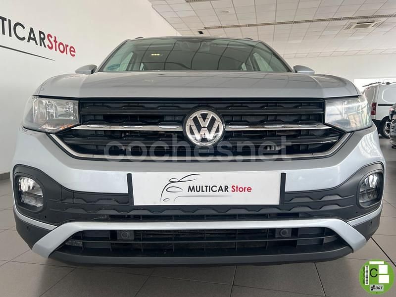 Usado VW T-Cross Advance 110 CV (80 kW) 2020 Gris / plata SUV