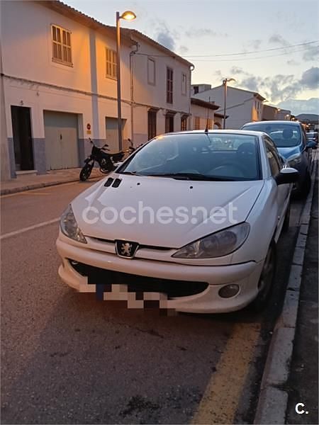 Blanco Usado 2006 Peugeot 206 CC Descapotable | 2800 € - Imagen 1/3
