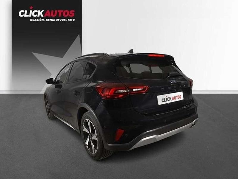 Usado Ford Focus Active 155 CV (114 kW) 2024 Negro Berlina