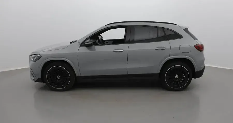 Usado Mercedes GLA200 163 CV (119 kW) 2025 SUV