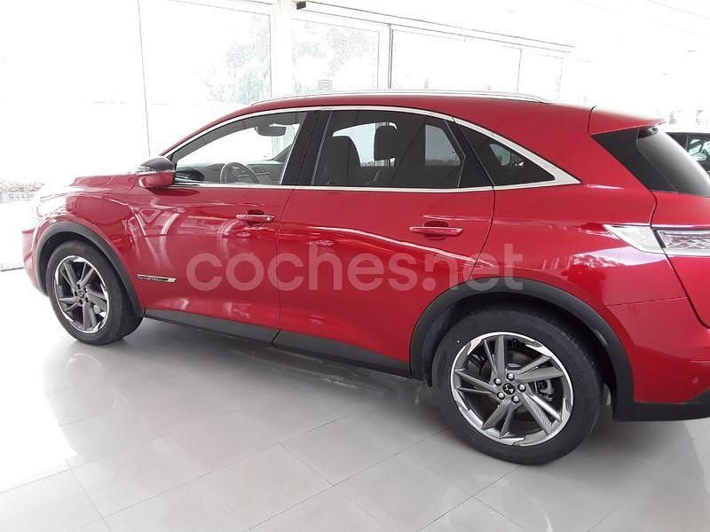 Usado DS Automobiles DS7 Crossback So Chic 180 CV (132 kW) 2018 Rojo SUV