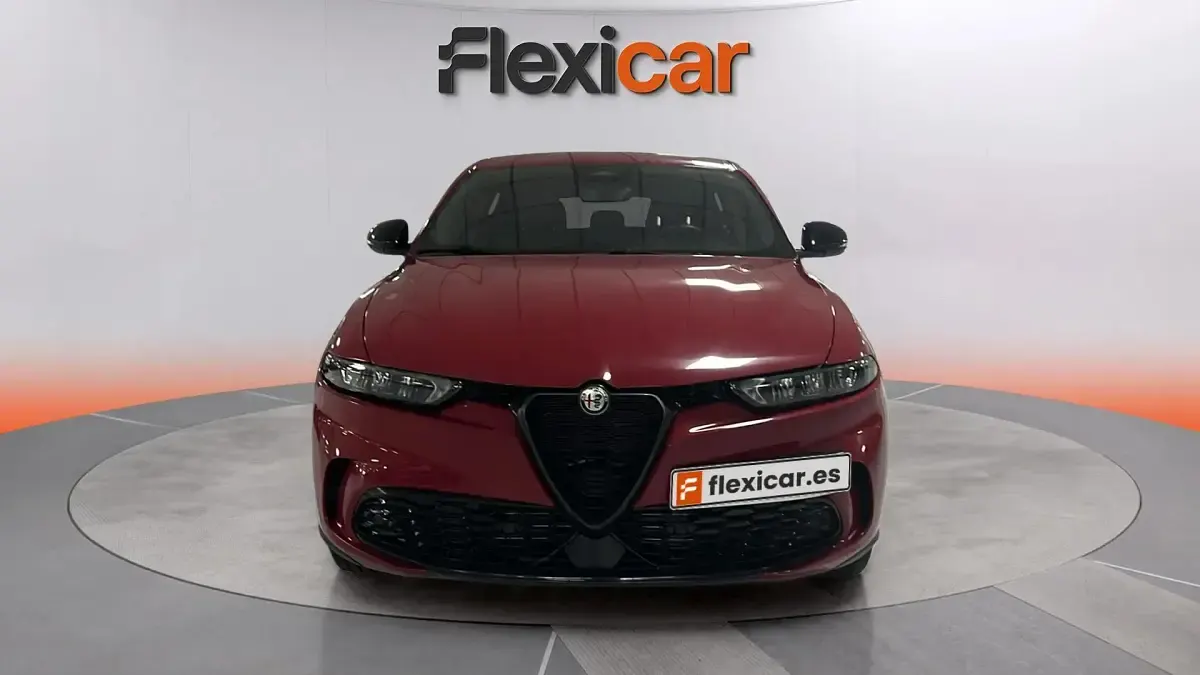 Usado Alfa Romeo Tonale Sprint 131 CV (96 kW) 2023 Rojo SUV