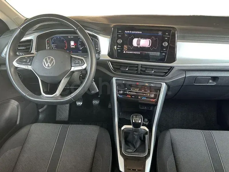 Usado VW T-Roc Life 110 CV (80 kW) 2023 Negro SUV