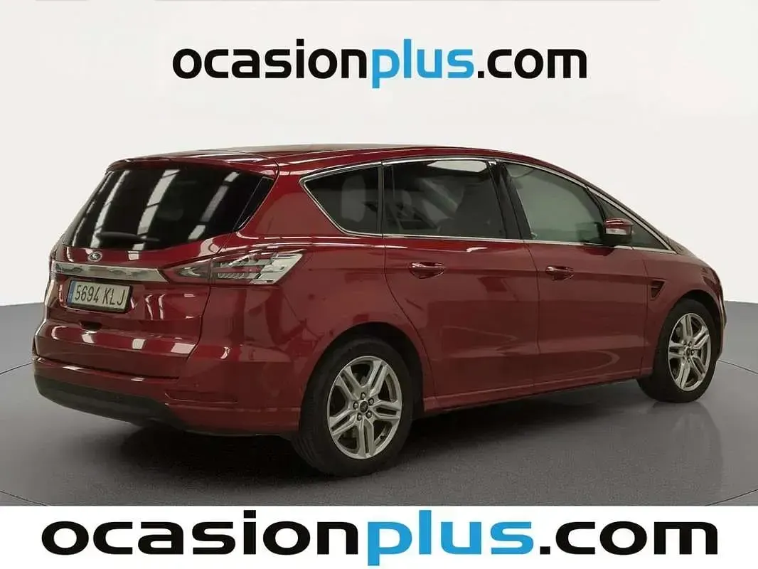 Usado Ford S-MAX Titanium 150 CV (110 kW) 2018 Rojo Monovolumen