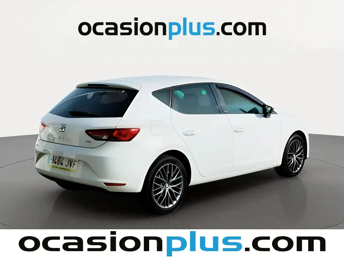 Usado Seat Leon CONNECT 110 CV (80 kW) 2016 Blanco Utilitario