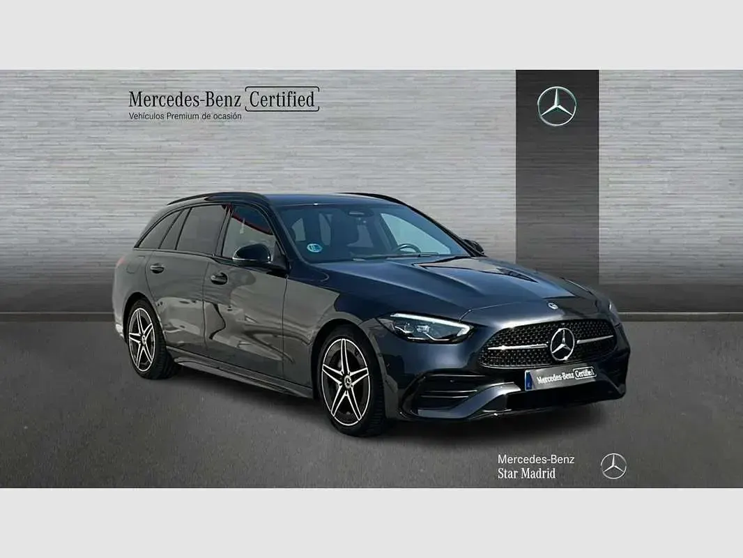 Usado Mercedes C220 200 CV (147 kW) 2025 Gris Familiar