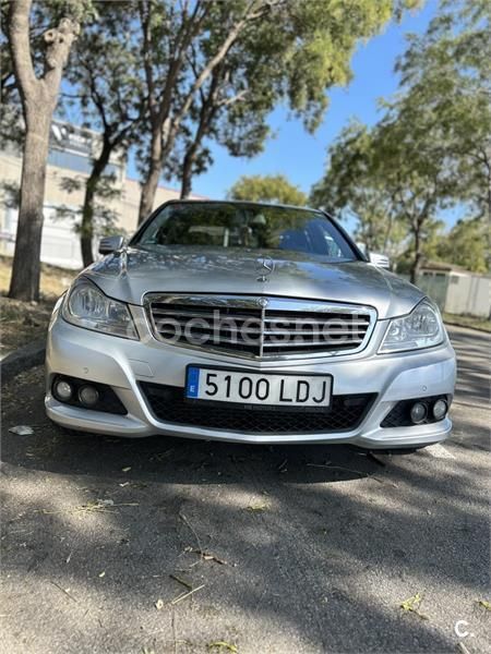Gris / plata Usado 2011 Mercedes C250 Avantgarde Berlina | 9100 € (Buen precio) - Imagen 1/4