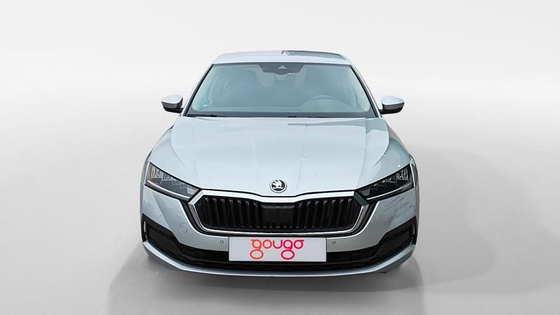 Usado Skoda Octavia Style 150 CV (110 kW) 2022 Blanco Berlina