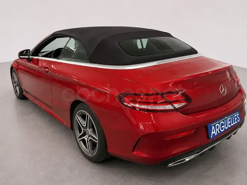 Usado Mercedes C200 184 CV (135 kW) 2020 Rojo Descapotable