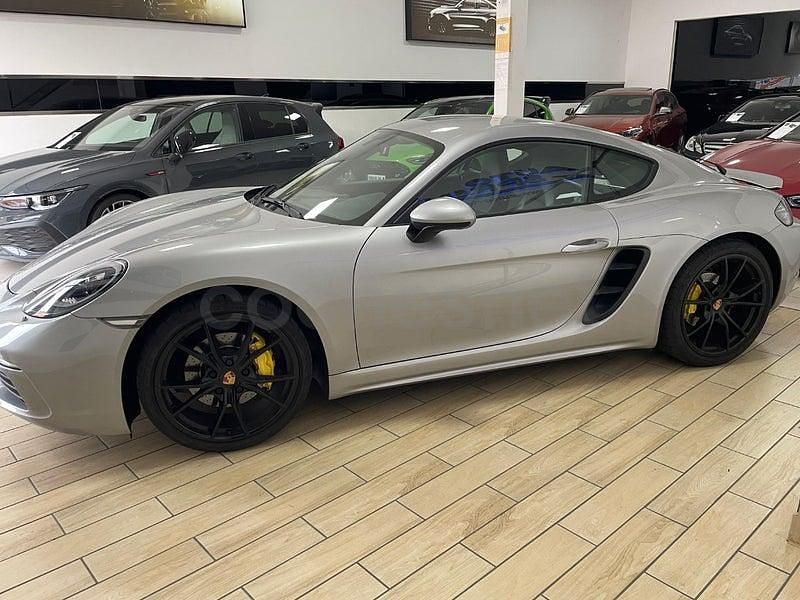 Usado Porsche 718 Cayman 300 CV (220 kW) 2018 Gris / plata Coupe