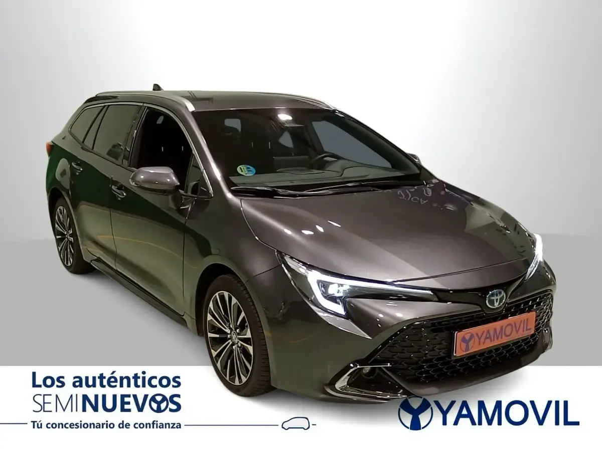 Usado Toyota Corolla Style 140 CV (102 kW) 2023 Gris Familiar
