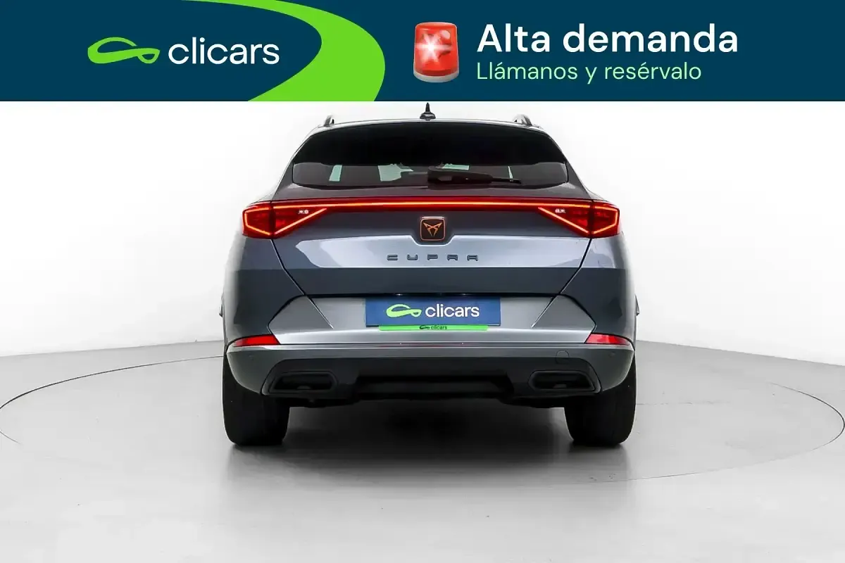 Usado Cupra Formentor 150 CV (110 kW) 2020 Gris / plata SUV