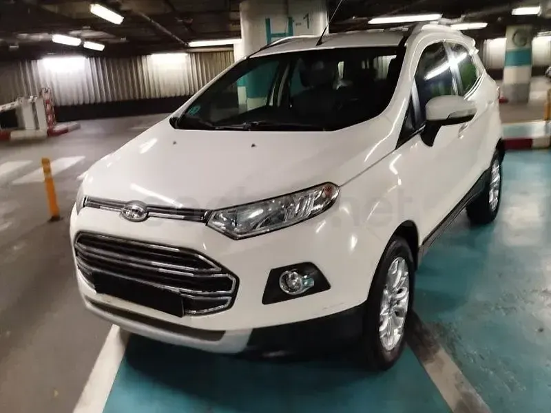 Usado Ford Ecosport 91 CV (66 kW) 2015 Blanco SUV