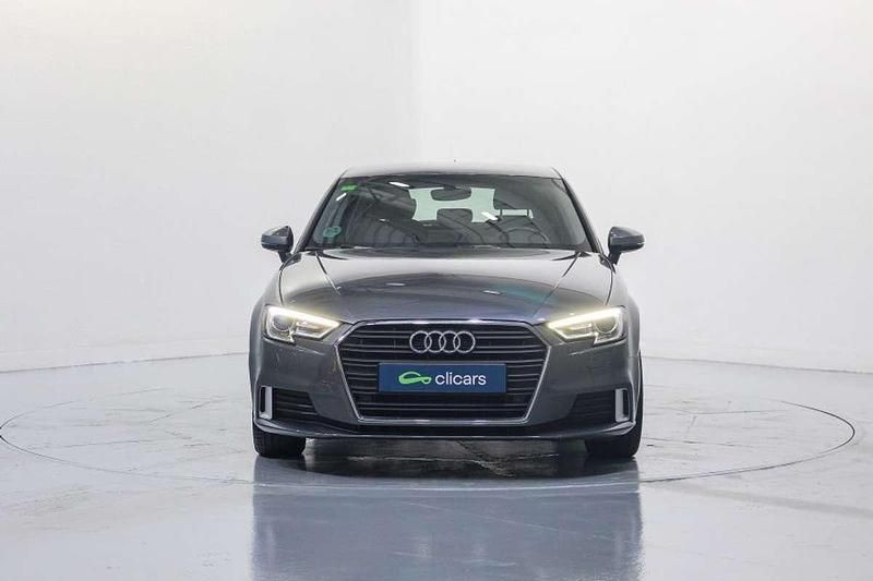 Usado Audi A3 Sportback Sport 150 CV (110 kW) 2017 Gris Utilitario