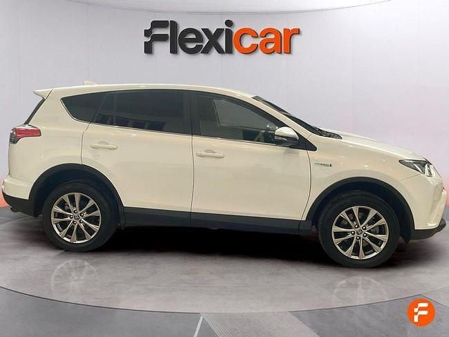 Usado Toyota RAV4 Hybrid Advance 197 CV (144 kW) 2018 Blanco SUV