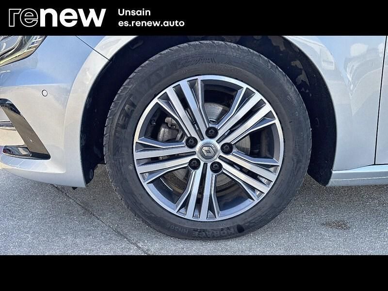 Usado Renault Mégane GrandTour Zen 140 CV (102 kW) 2021 Gris Familiar