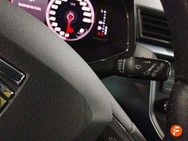 Usado Seat Arona Reference 95 CV (69 kW) 2019 Blanco SUV