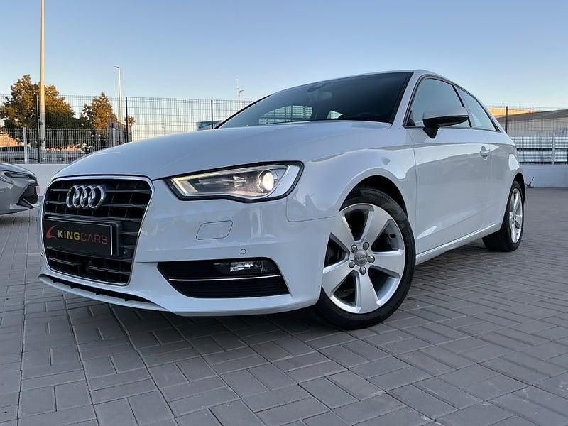Usado Audi A3 Advanced 125 CV (91 kW) 2015 Blanco Berlina