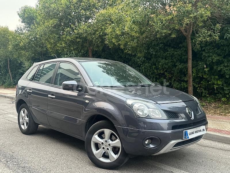 Gris / plata Usado 2011 Renault Koleos Expression SUV | 6500 € (Precio justo) - Imagen 1/4