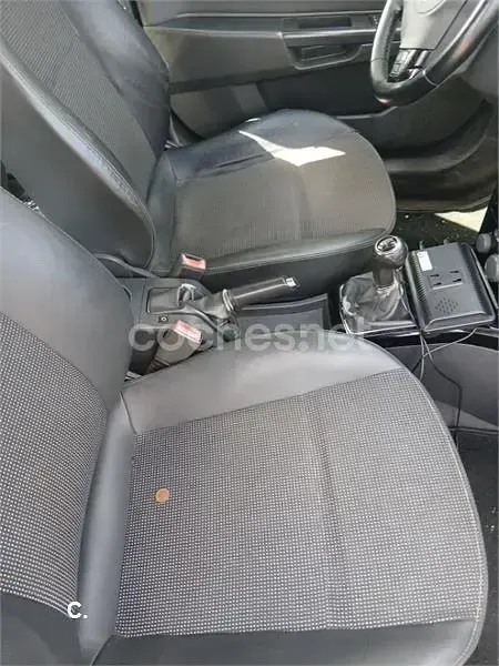 Usado Opel Astra Cosmo 110 CV (80 kW) 2010 Gris / plata Berlina