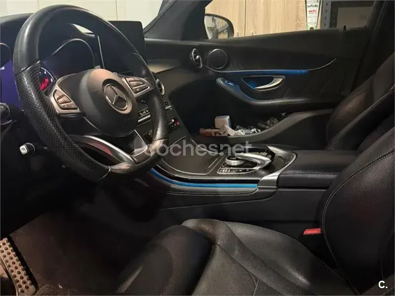 Usado Mercedes GLC250 204 CV (150 kW) 2017 Negro Coupe