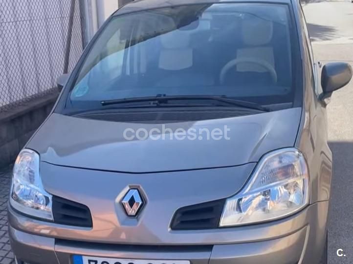 Beige Usado 2008 Renault Grand Modus Authentique Monovolumen | 2600 € (Precio justo) - Imagen 1/4