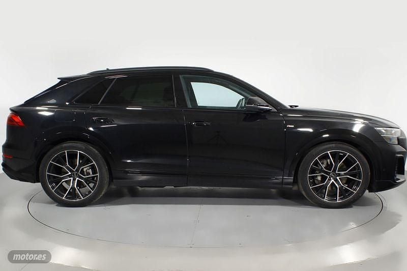 Usado Audi Q8 Black Edition 286 CV (210 kW) 2025 Negro SUV