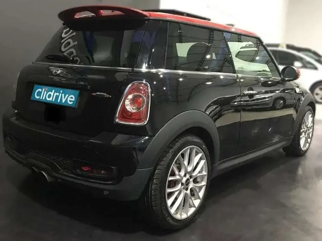 Usado Mini John Cooper Works 211 CV (155 kW) 2010 Negro Utilitario