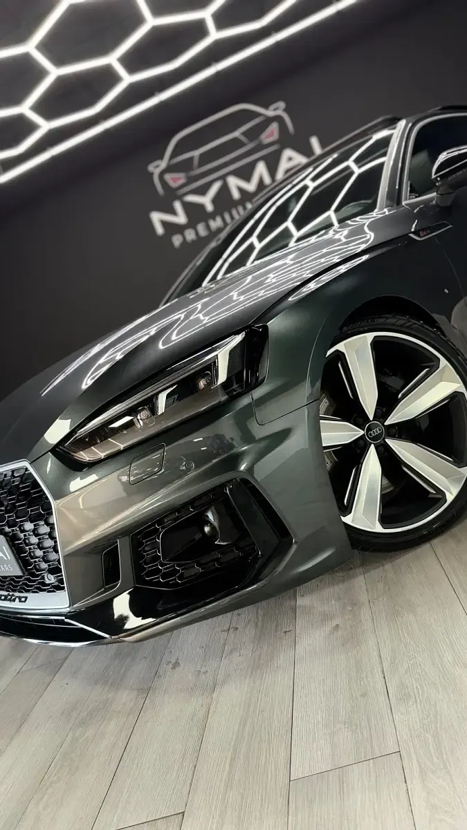 Usado Audi RS5 Premium 450 CV (330 kW) 2018 Gris Coupe
