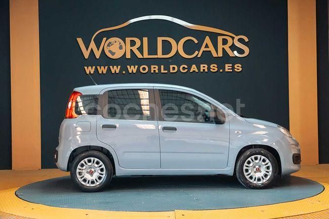 Usado Fiat Panda 70 CV (51 kW) 2022 Gris Utilitario
