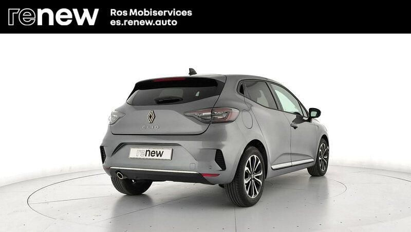Usado Renault Clio V Techno 100 CV (73 kW) 2025 Gris Berlina