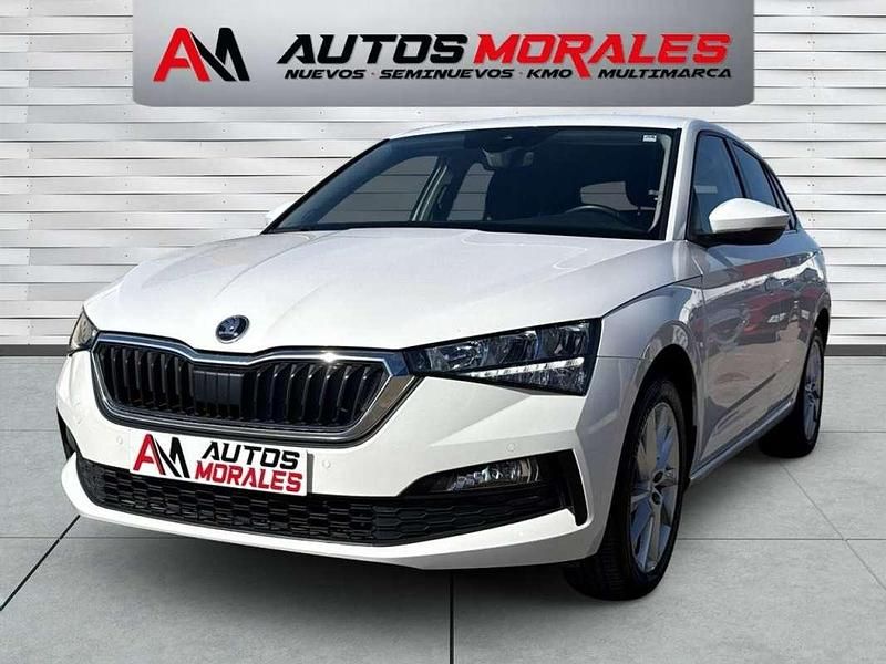 Usado Skoda Scala Style 110 HP (80 kW) 2024 Branco Citadino