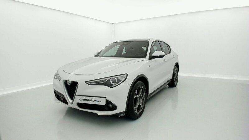 Blanco ártico Usado 2022 Alfa Romeo Stelvio Ti SUV | 33.120 € (Precio justo) - Imagen 1/4